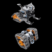 <b>看到机器人在黑暗中发出炫酷的灯光效果</b>