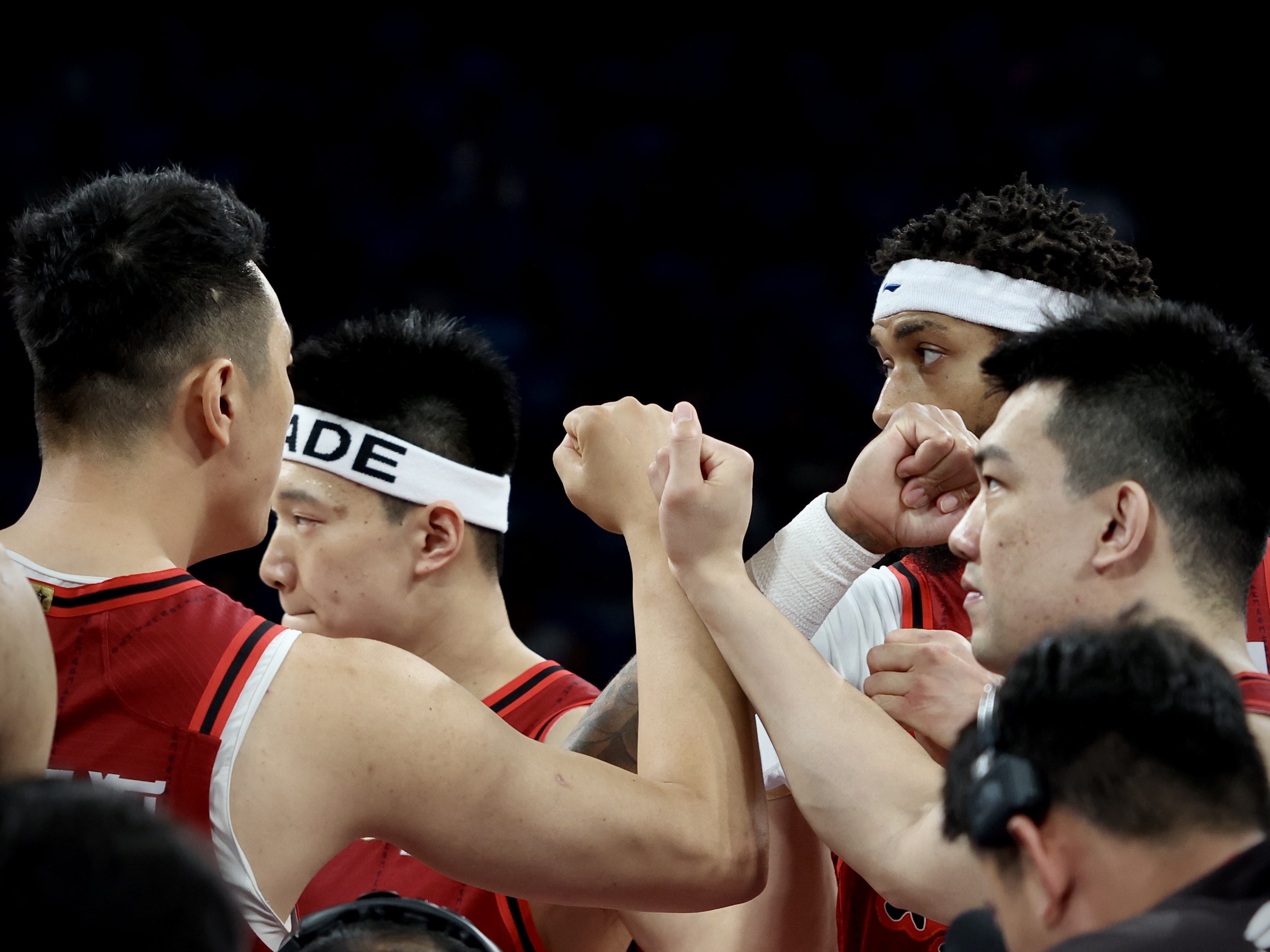 北京北汽男篮斩获CBA亚军创十年最佳战绩