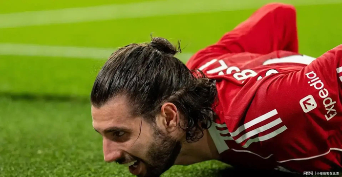 利物浦三将撑起重建之路 全能战士索博斯洛伊成