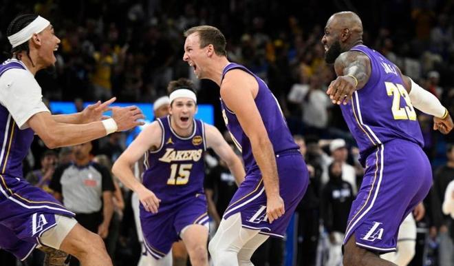 湖人客场绝杀魔术 肯纳德压哨三分助队豪取九连