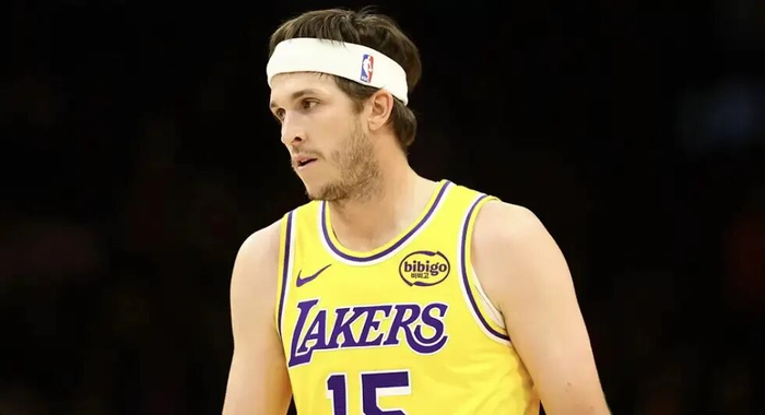 湖人惨败雷霆 里夫斯坦言开局失误需调整状态