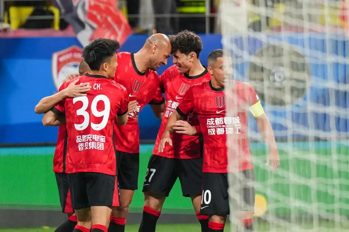 中超第四轮积分榜：成都蓉城领跑，天津津门虎