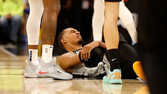 文班亚马肋骨无结构性损伤 马刺权衡复出与奖项