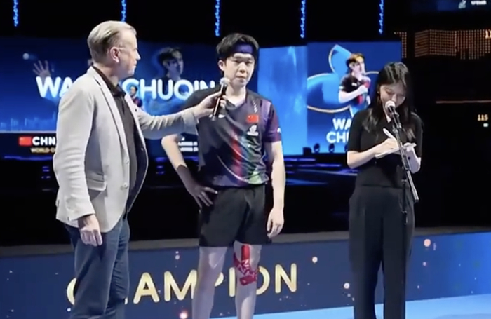 王楚钦逆转夺冠赛后哽咽称没让球迷失望